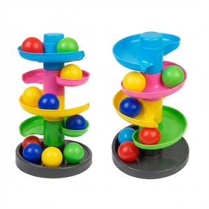 منحدر حلزوني مع 8 كور بلاستيك للاطفال