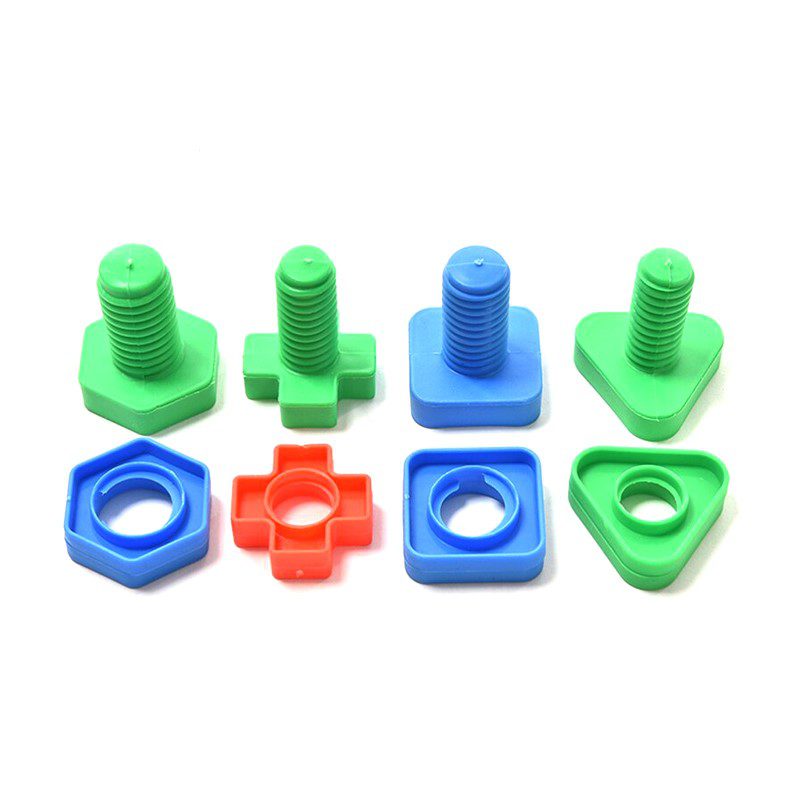 مبتكر مسامير وصواميل صغير